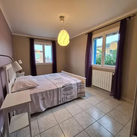 Magnifique Au Calme Clim Parking Piscine Villa *